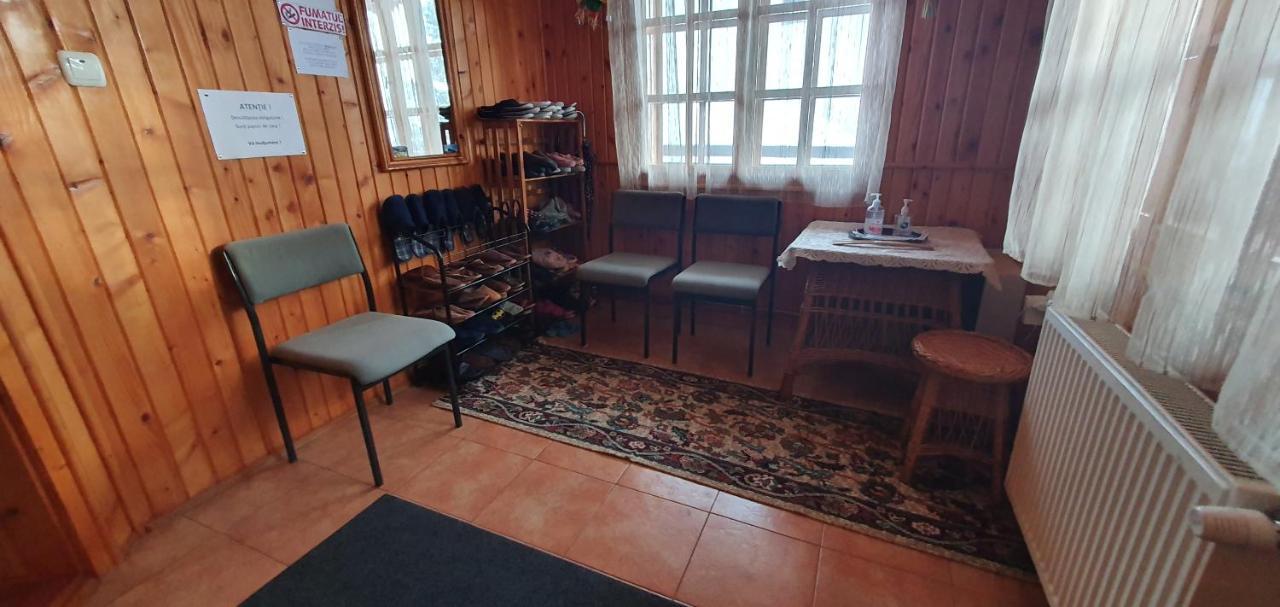 Casa De Vacanta Silvia Мэнэстиря-Гуморулуй Экстерьер фото