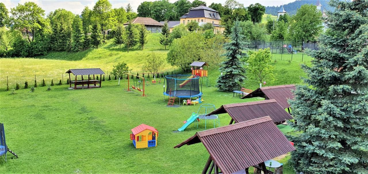 Casa De Vacanta Silvia Мэнэстиря-Гуморулуй Экстерьер фото