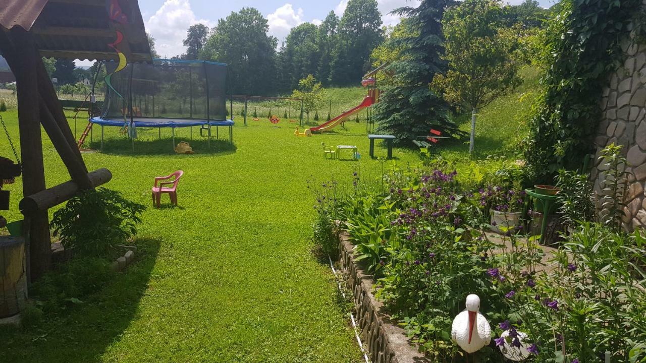Casa De Vacanta Silvia Мэнэстиря-Гуморулуй Экстерьер фото