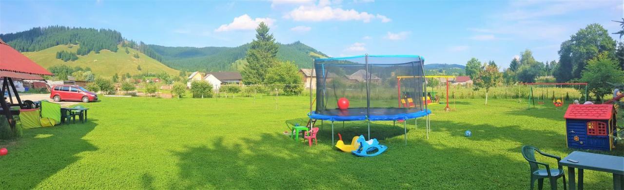 Casa De Vacanta Silvia Мэнэстиря-Гуморулуй Экстерьер фото